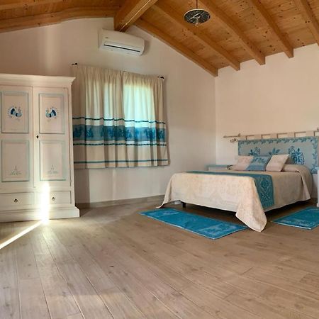 Tenute Venafiorita Loiri Porto San Paolo Εξωτερικό φωτογραφία